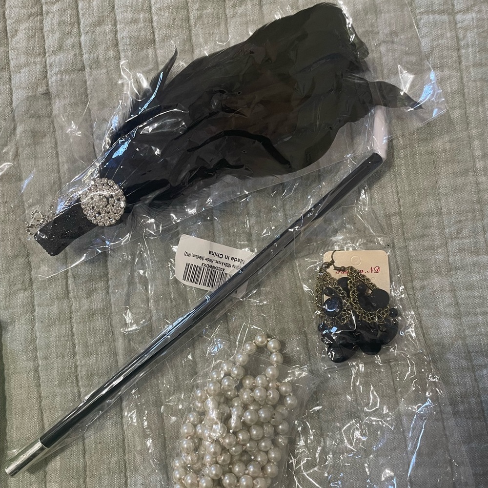 20’s accessories perfect for costume